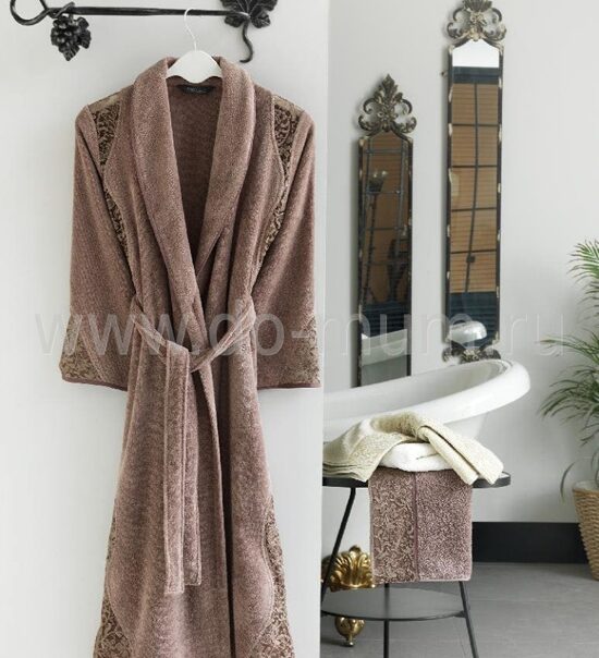 Женский махровый халат с кружевом HAZEL SOFT COTTON